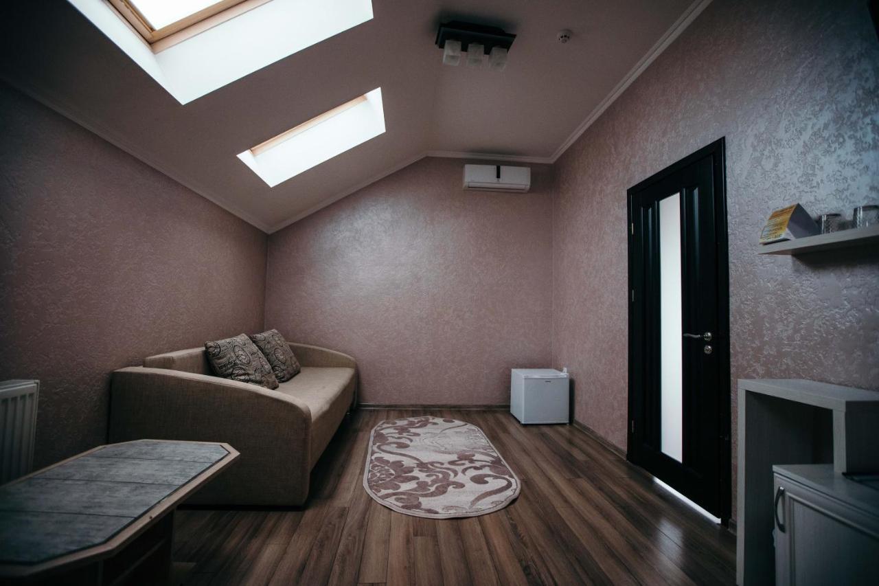 Shypyntsi Chalet מראה חיצוני תמונה